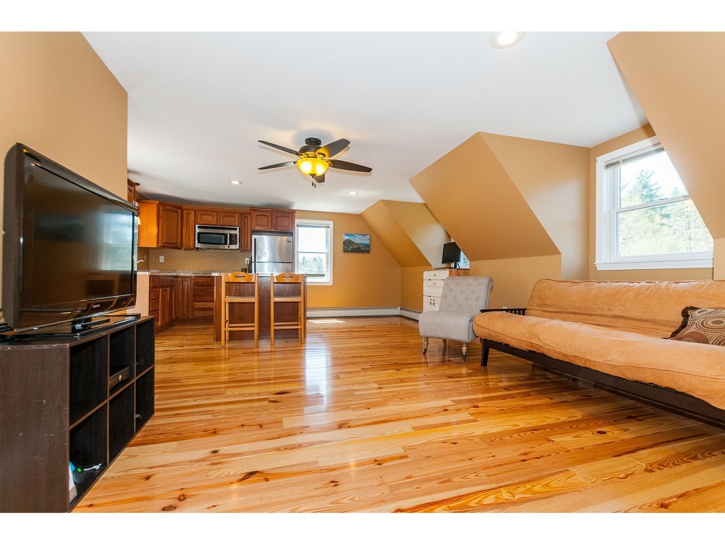 80 Westfall Road Pelham, NH 03076 - Photo 24 of 36