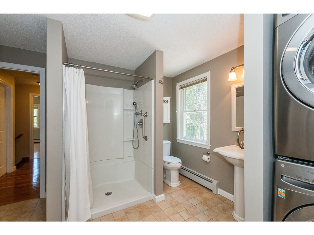80 Westfall Road Pelham, NH 03076 - Photo 26 of 36