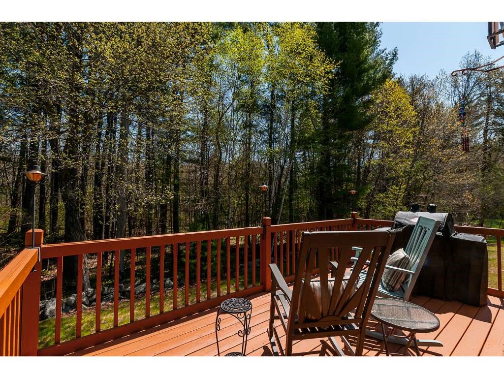 80 Westfall Road Pelham, NH 03076 - Photo 28 of 36