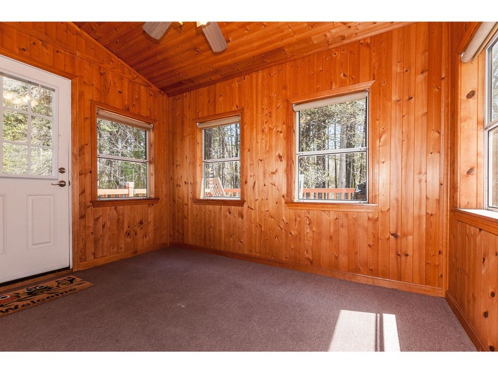 80 Westfall Road Pelham, NH 03076 - Photo 29 of 36