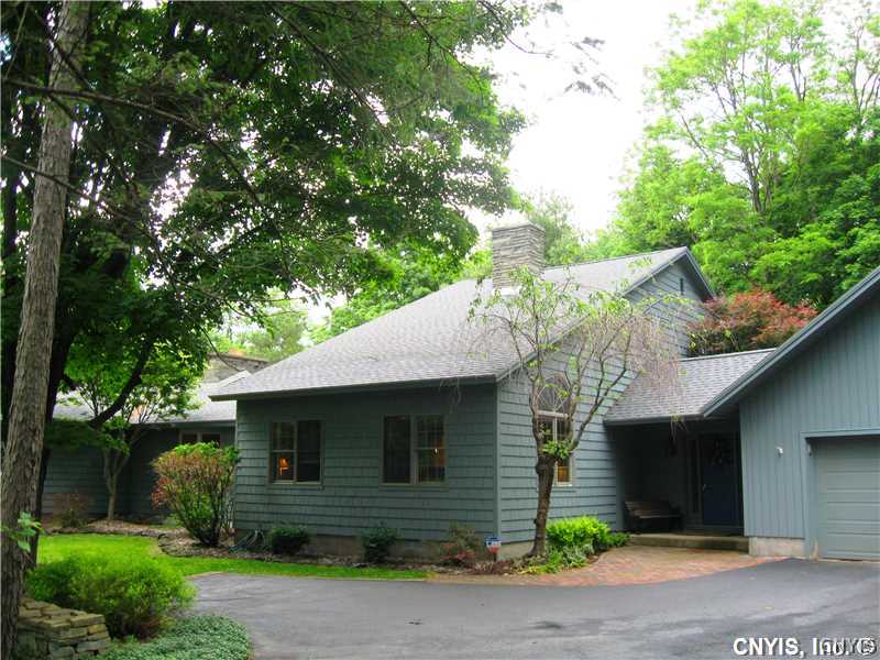 7993 Salt Springs Road Manlius, NY 13066 - Photo 1 of 1 Exterior Front.