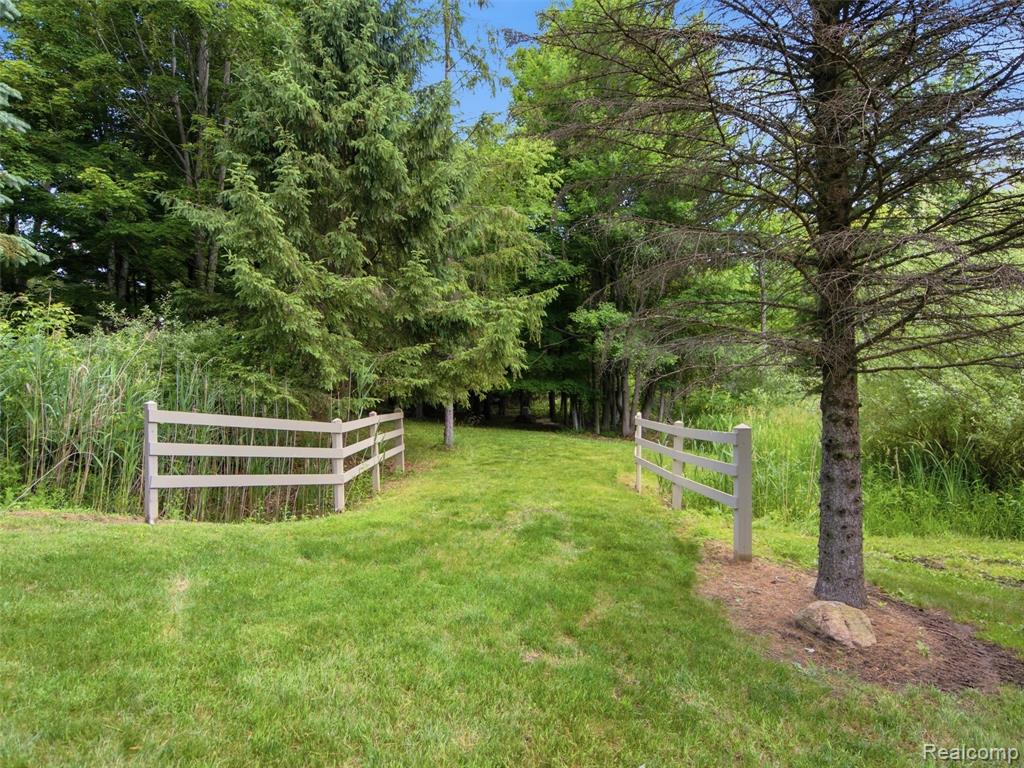 5449 Lum Road Attica, MI 48412 - Photo 72 of 82