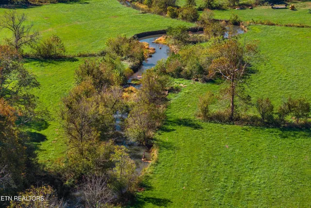 $437,500 | 1435 Highway 33, Tazewell, TN 37879