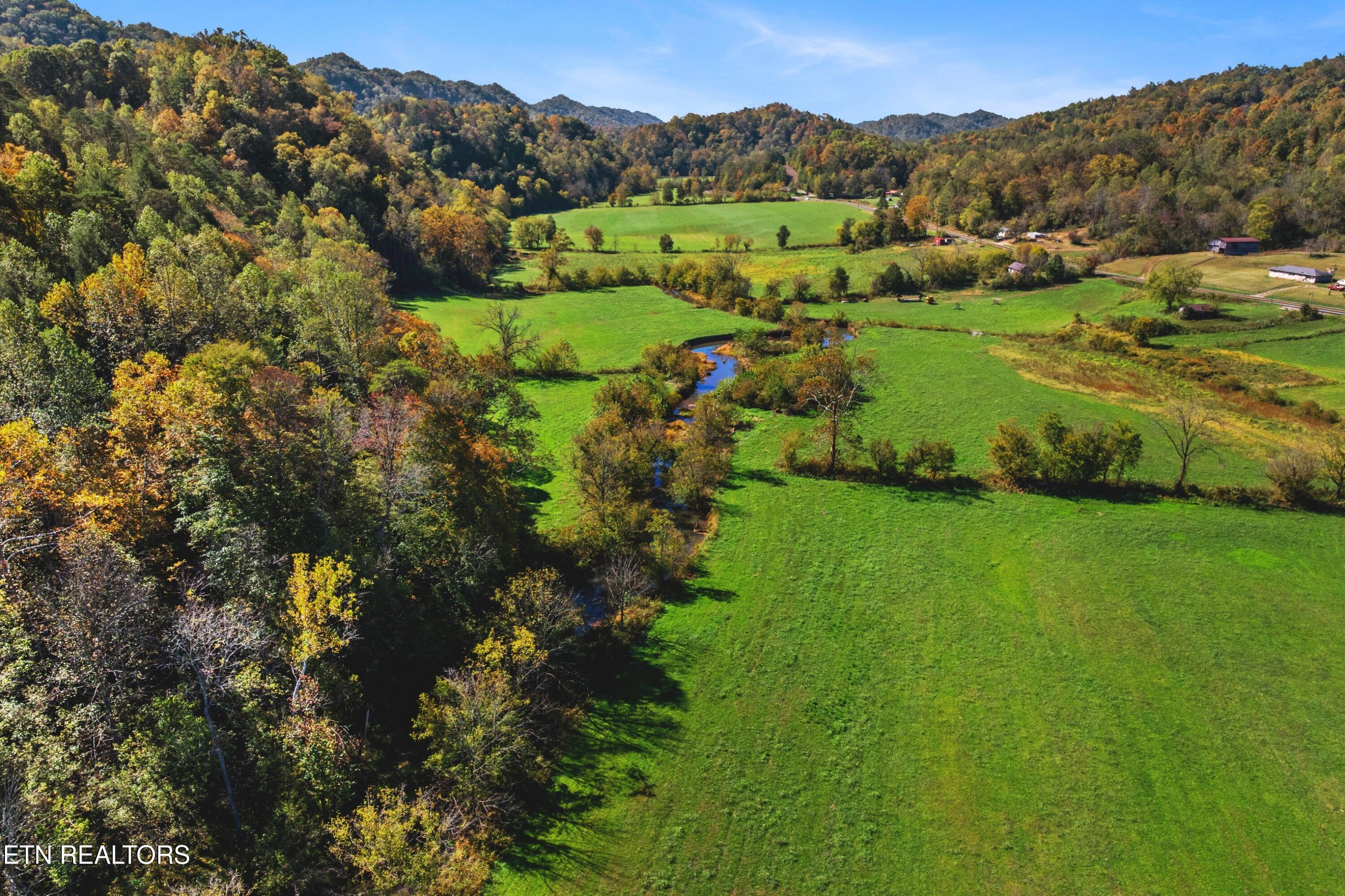 1435 Highway 33 Tazewell, TN 37879 - Photo 23 of 59 013-1435Tennessee33-Tazewell-TN-37879-SM