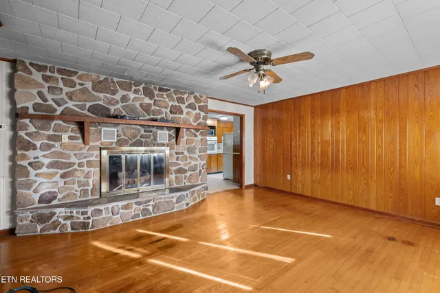 $437,500 | 1435 Highway 33, Tazewell, TN 37879