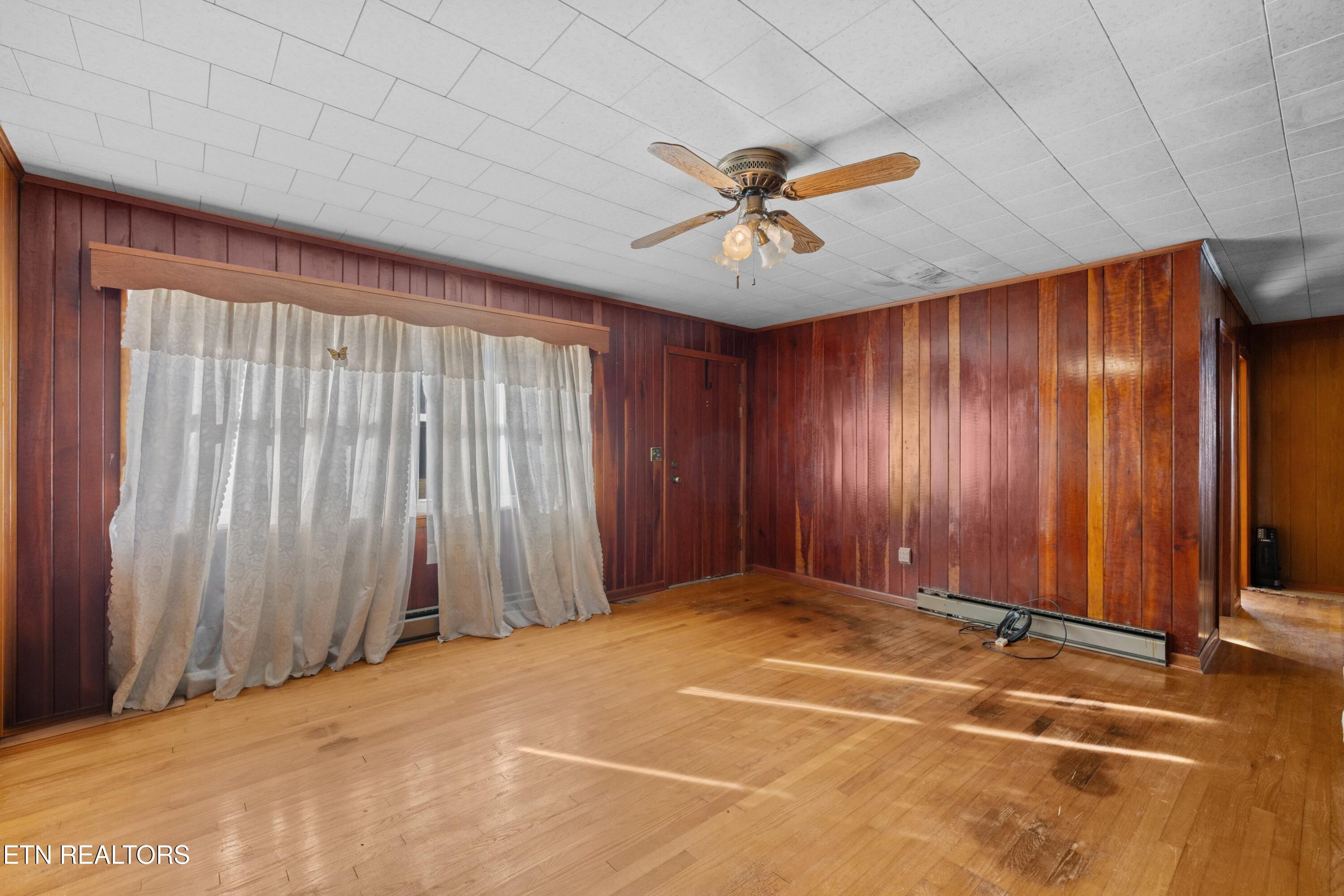 1435 Highway 33 Tazewell, TN 37879 - Photo 33 of 59 010-1435Tennessee33-Tazewell-TN-37879-SM