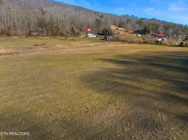 $437,500 | 1435 Highway 33, Tazewell, TN 37879