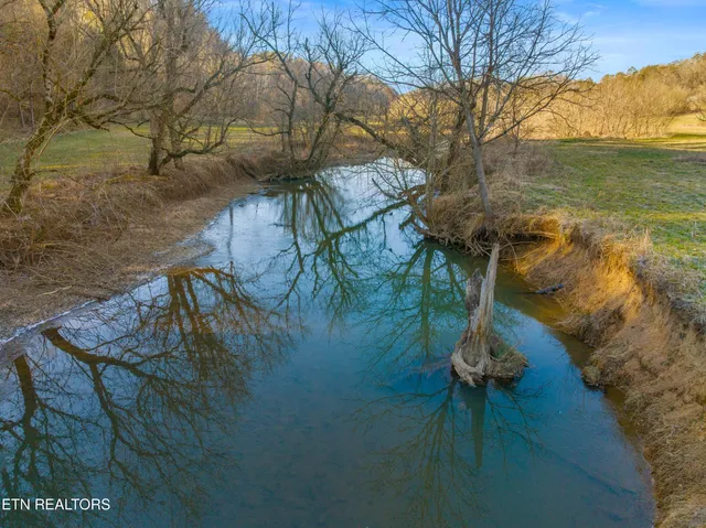 $437,500 | 1435 Highway 33, Tazewell, TN 37879