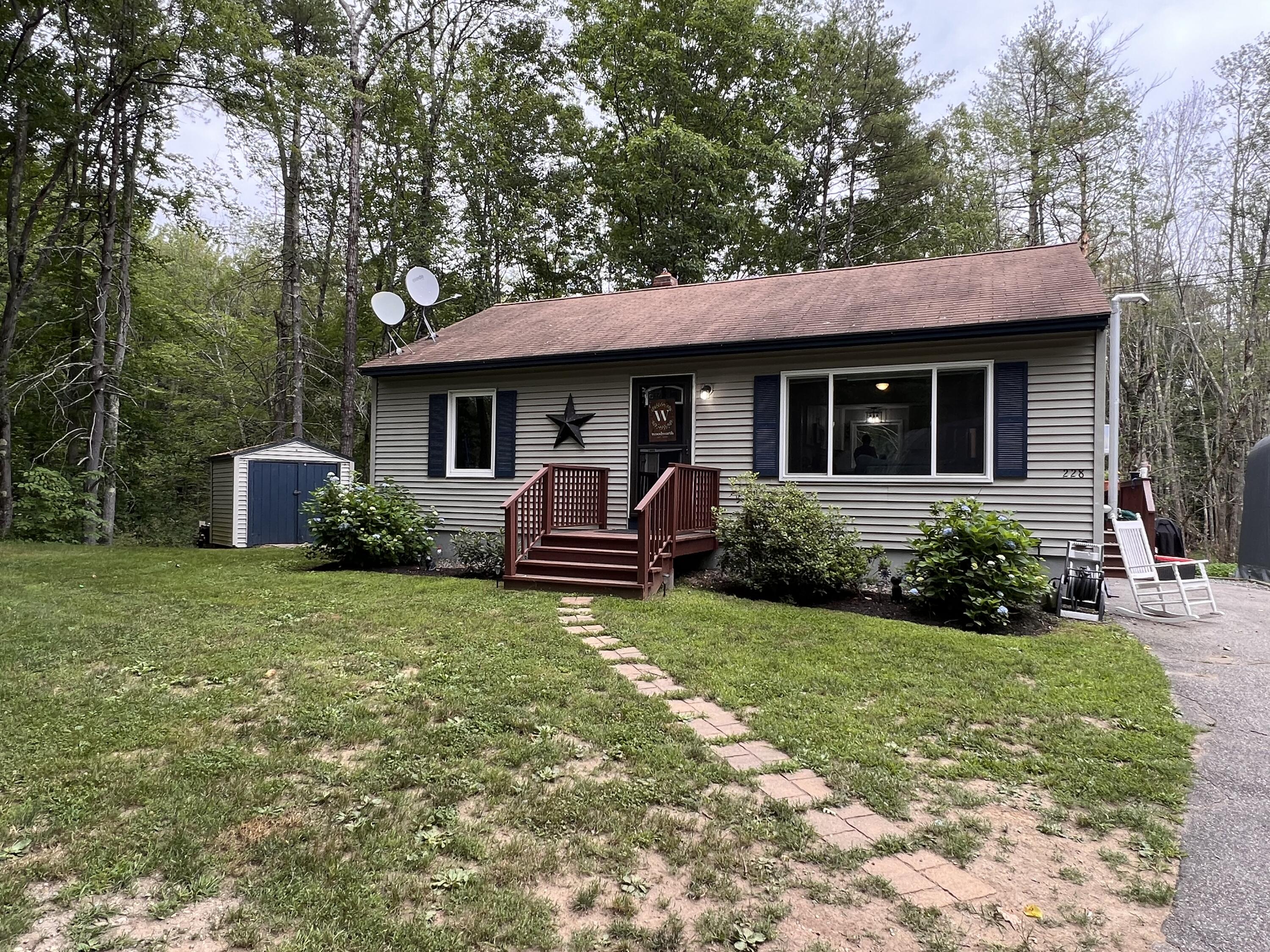 228 Twombley Road Sanford, ME 04073 - Photo 1 of 26 IMG_0127 2
