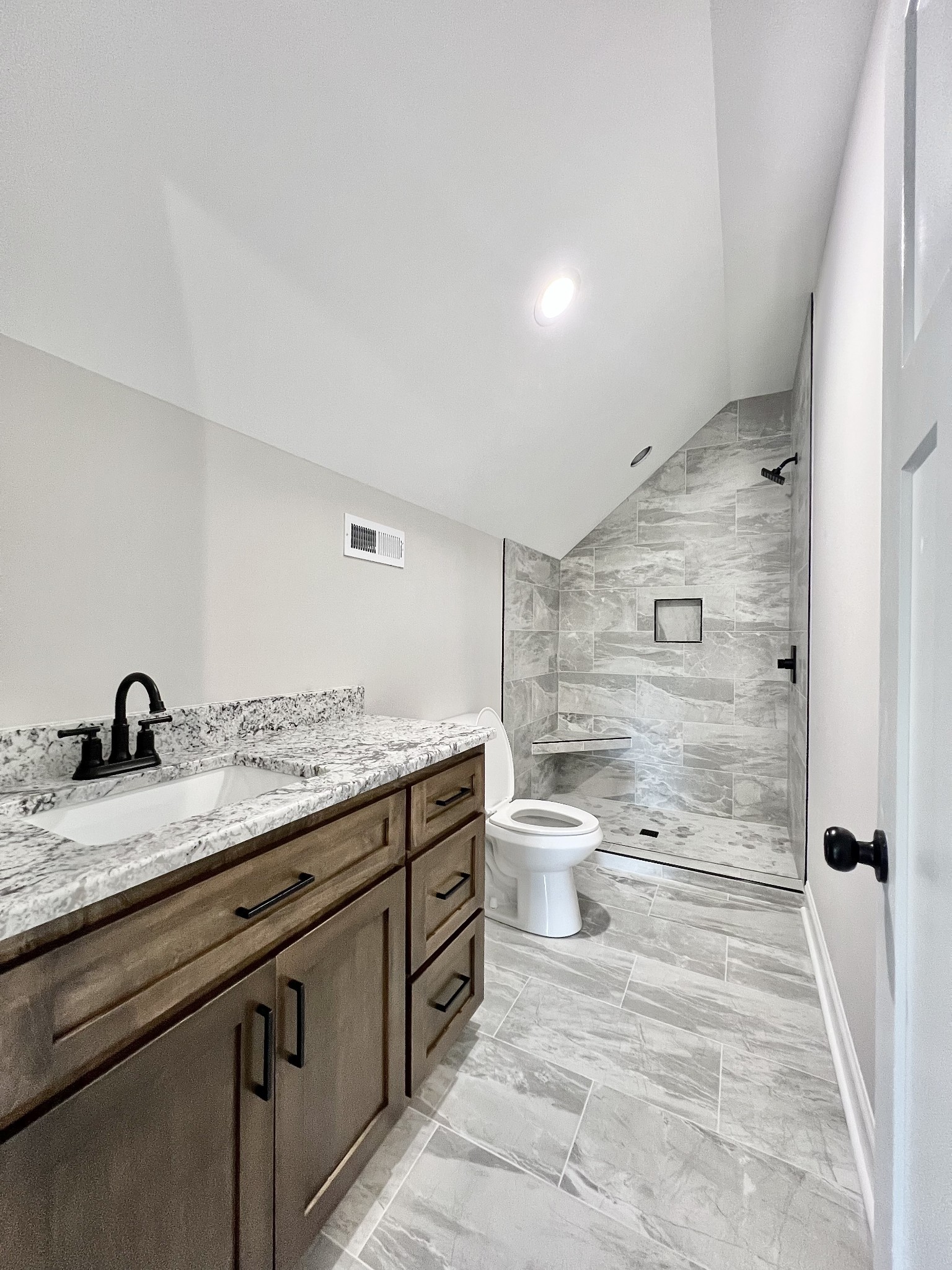 501 Chestnut Grove Road Pulaski, TN 38478 - Photo 16 of 58