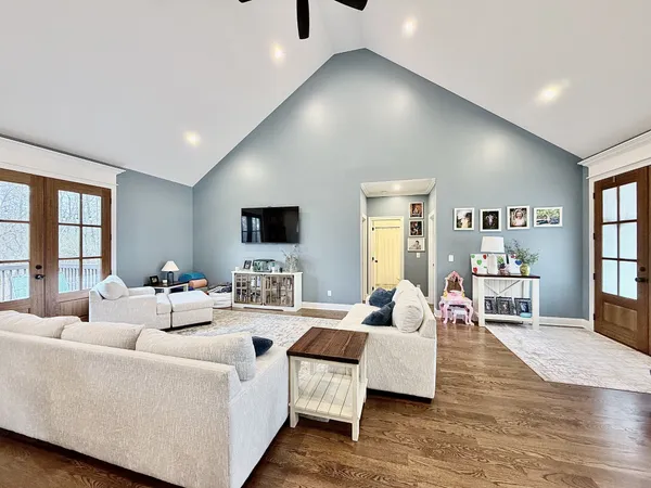 $599,000 | 501 Chestnut Grove Road, Pulaski, TN 38478