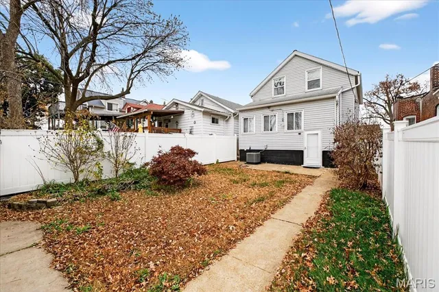 $1,500 | 5153 Cologne Avenue, St. Louis, MO 63116