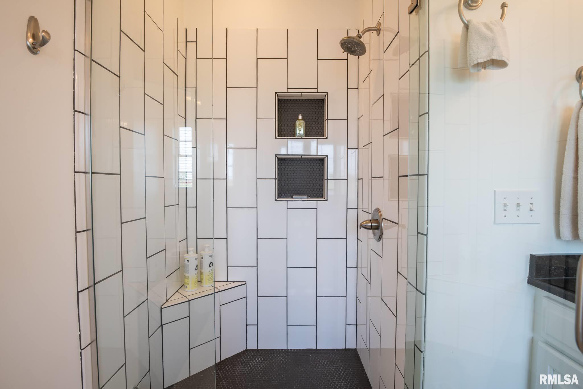 5113 South Cameron Lane Mapleton, IL 61547 - Photo 31 of 52