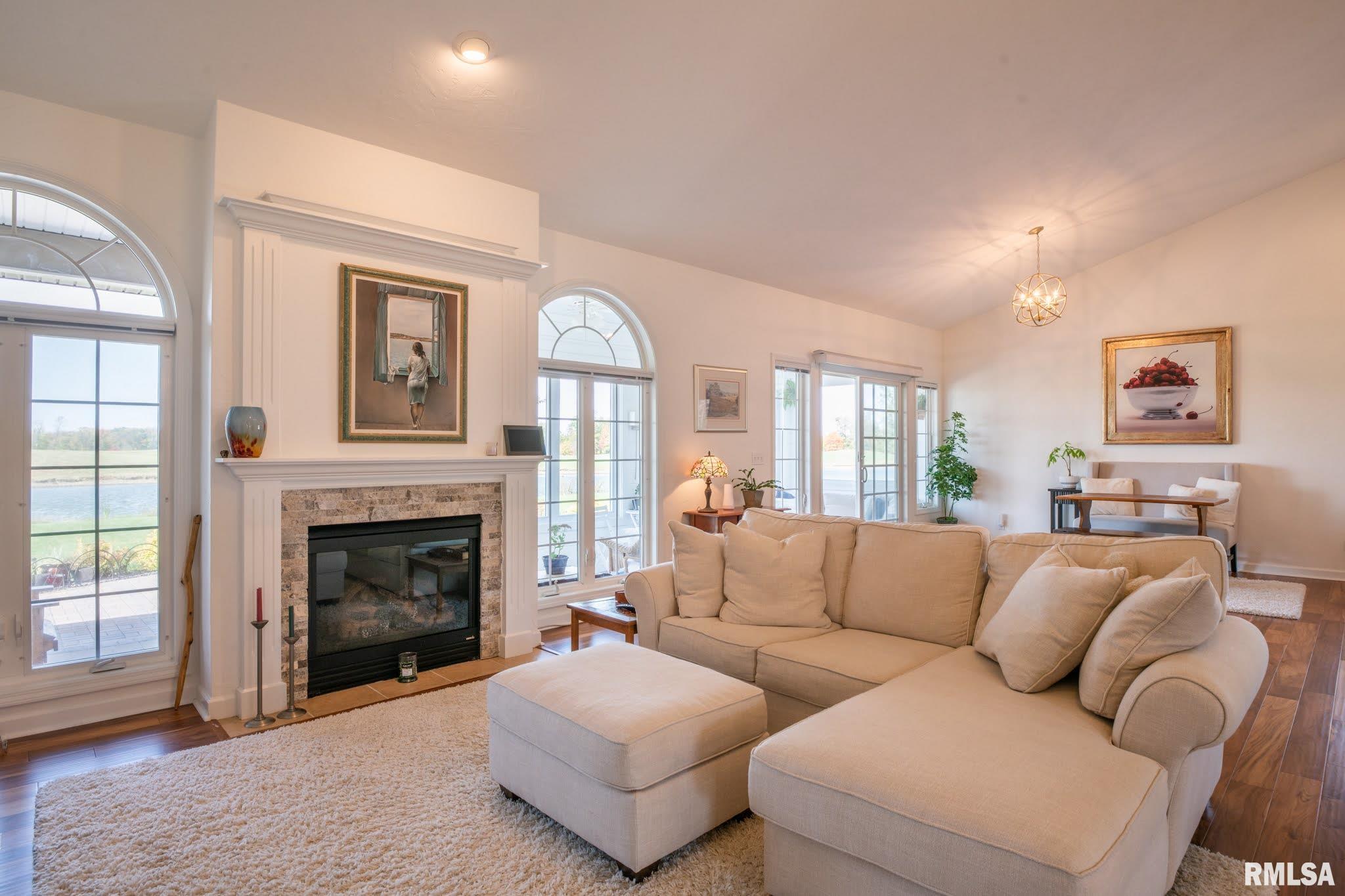 5113 South Cameron Lane Mapleton, IL 61547 - Photo 4 of 52