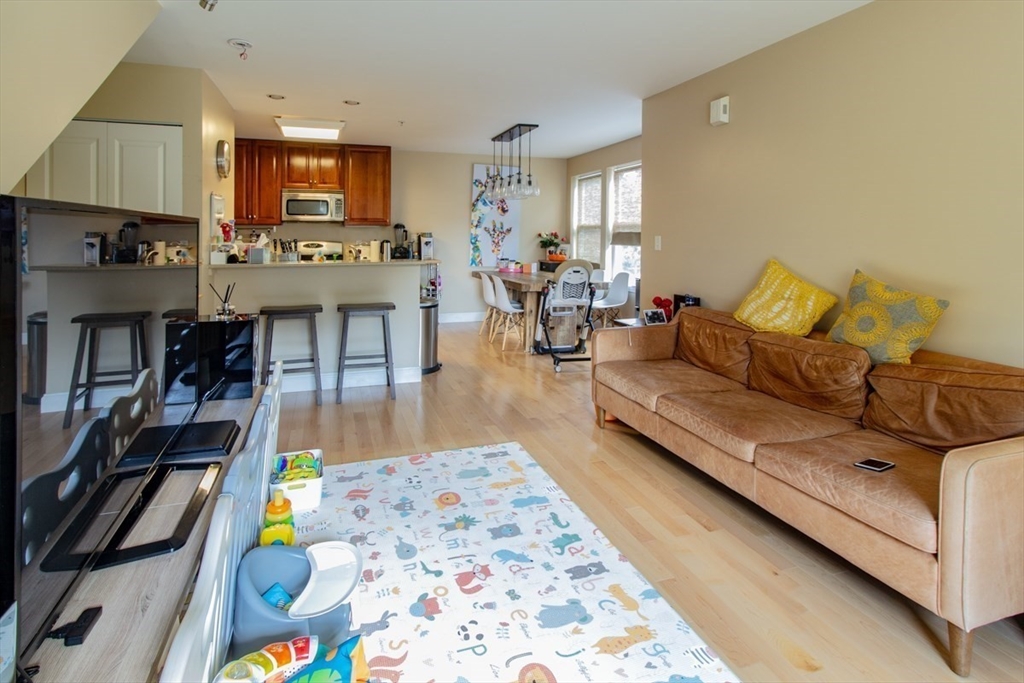 316 Rindge Avenue, Unit 9 Cambridge, MA 02140 - Photo 2 of 15