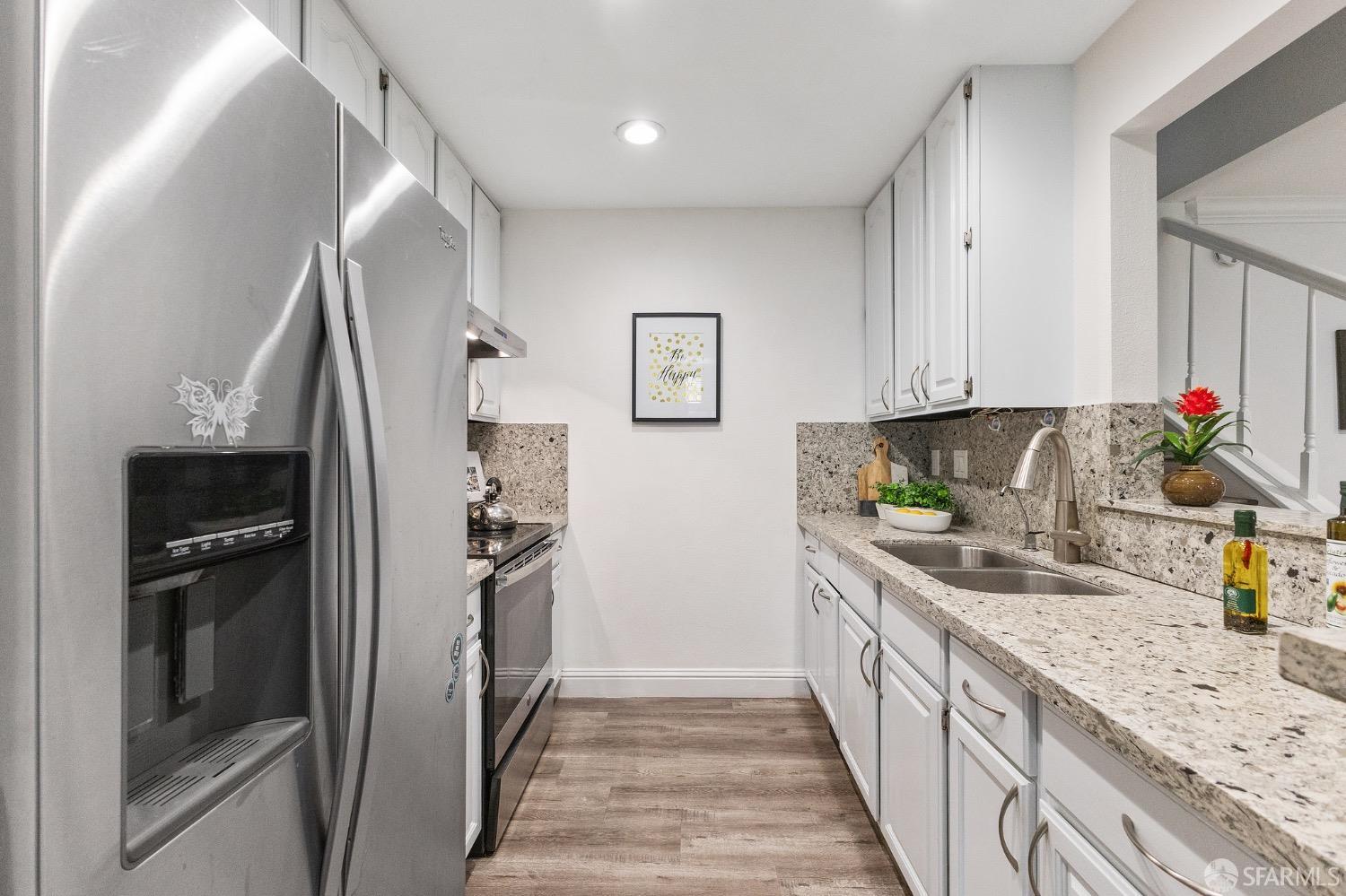 2700 Oak Road, Unit 17 Walnut Creek, CA 94597 - Photo 12 of 41