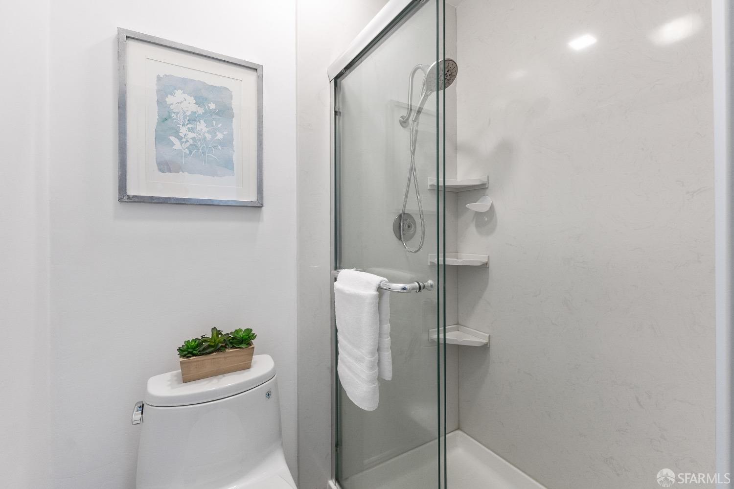 2700 Oak Road, Unit 17 Walnut Creek, CA 94597 - Photo 31 of 41