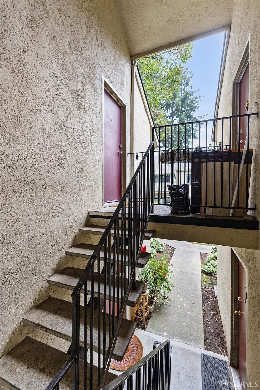 2700 Oak Road, Unit 17 Walnut Creek, CA 94597 - Photo 32 of 41
