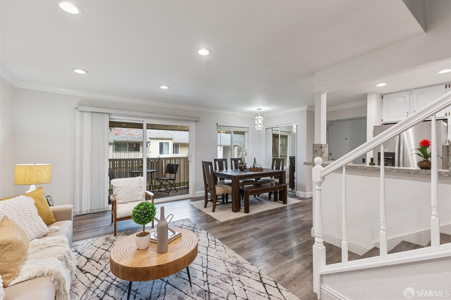 2700 Oak Road, Unit 17 Walnut Creek, CA 94597 - Photo 8 of 41
