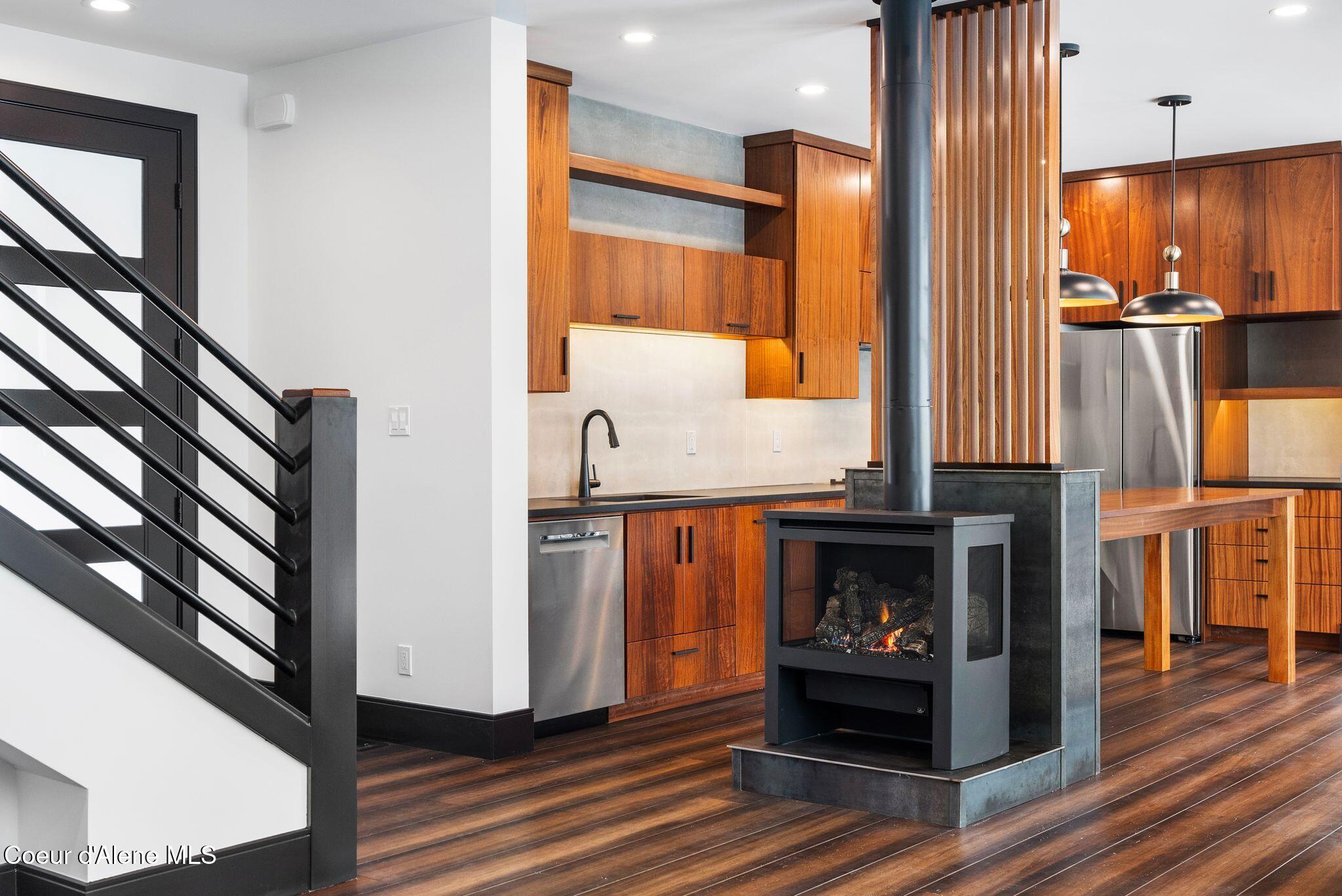 1770-1808 Garfield Bay Road Sagle, ID 83860 - Photo 23 of 134 10_A7408707