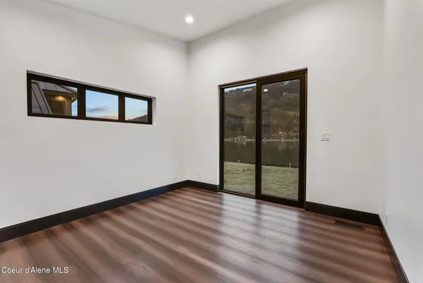 $5,799,000 | 1770-1808 Garfield Bay Road, Sagle, ID 83860