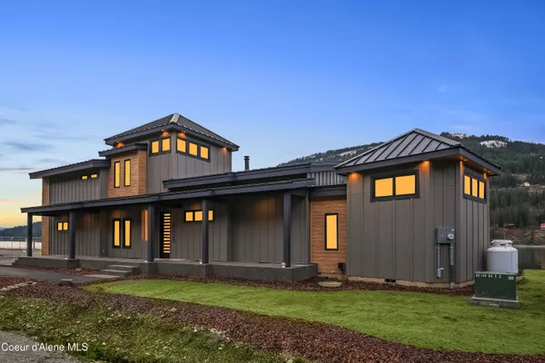 $5,799,000 | 1770-1808 Garfield Bay Road, Sagle, ID 83860