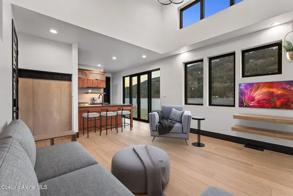 $5,799,000 | 1770-1808 Garfield Bay Road, Sagle, ID 83860