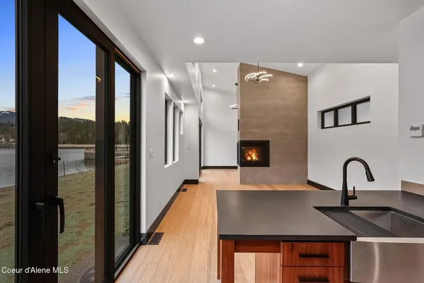 $5,799,000 | 1770-1808 Garfield Bay Road, Sagle, ID 83860