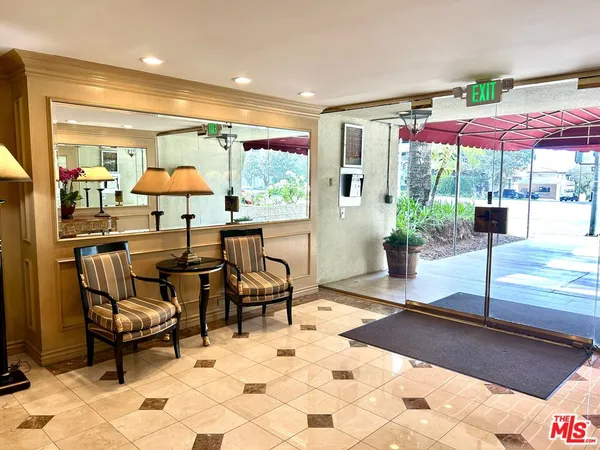 $535,000 | 10751 Wilshire Boulevard, Unit 607, Los Angeles, CA 90024