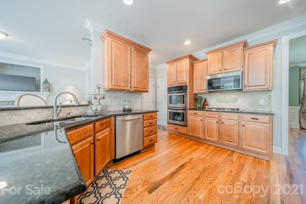 4112 Summit Ridge Lane Denver, NC 28037 - Photo 14 of 48 Gallery Image 14
