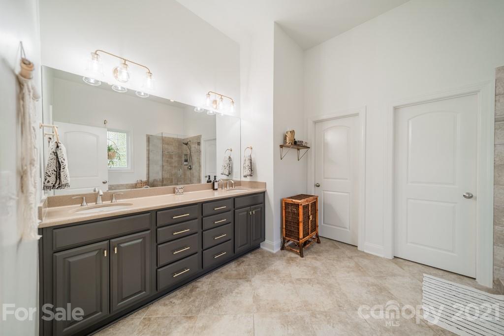 4112 Summit Ridge Lane Denver, NC 28037 - Photo 21 of 48 Gallery Image 21
