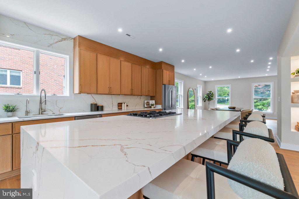 6002 Onondaga Road Bethesda, MD 20816 - Photo 24 of 70