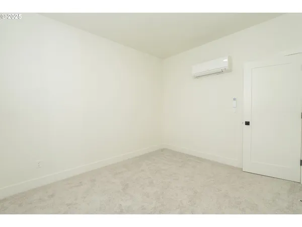 $259,900 | 2385 Southeast 135th Avenue, Unit 8, Portland, OR 97233