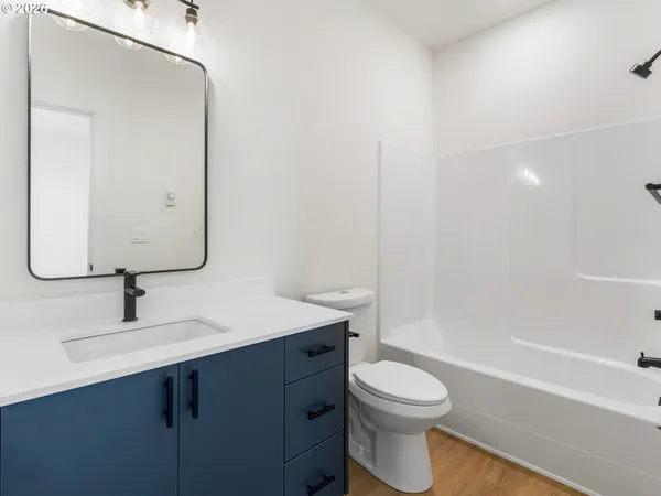 $259,900 | 2385 Southeast 135th Avenue, Unit 8, Portland, OR 97233