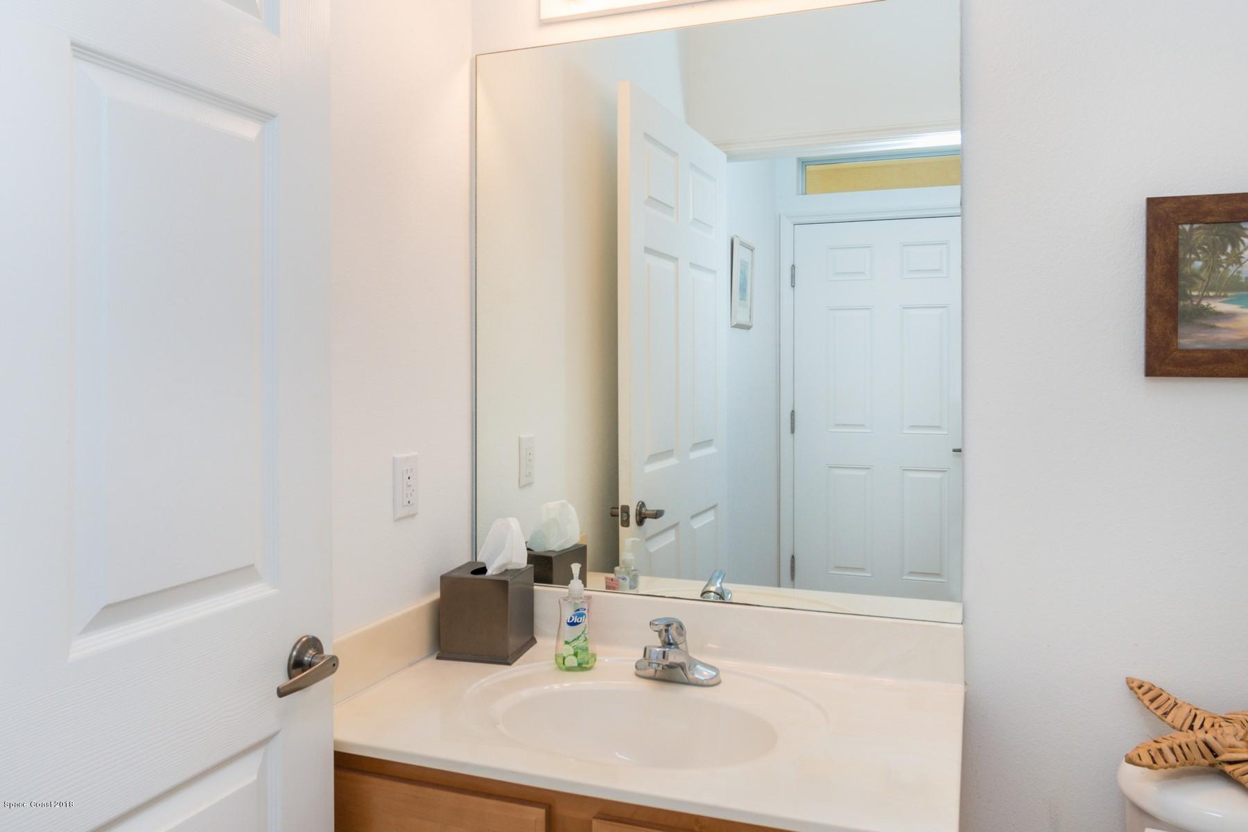 3188 Ricks Way Melbourne Beach, FL 32951 - Photo 14 of 23 1/2 Bath