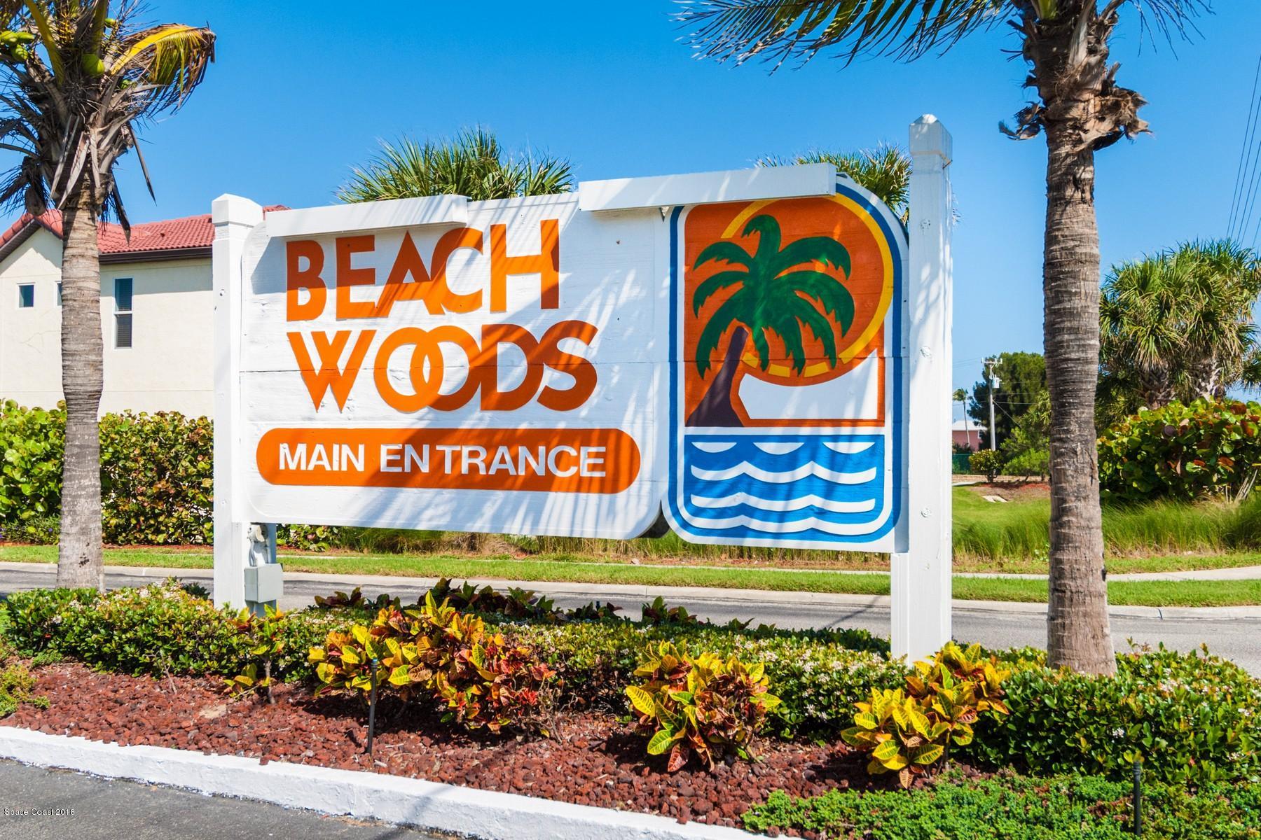 3188 Ricks Way Melbourne Beach, FL 32951 - Photo 17 of 23 Gated Entrance