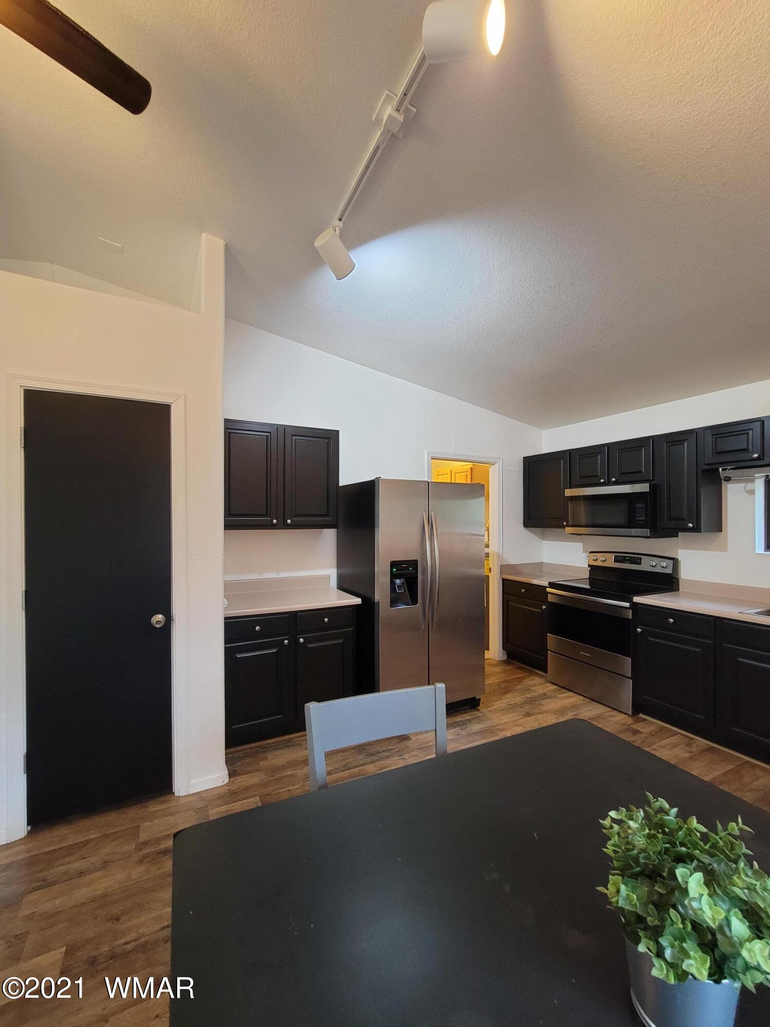 3086 Stix Road Lakeside, AZ 85929 - Photo 13 of 37 Gallery Image 13
