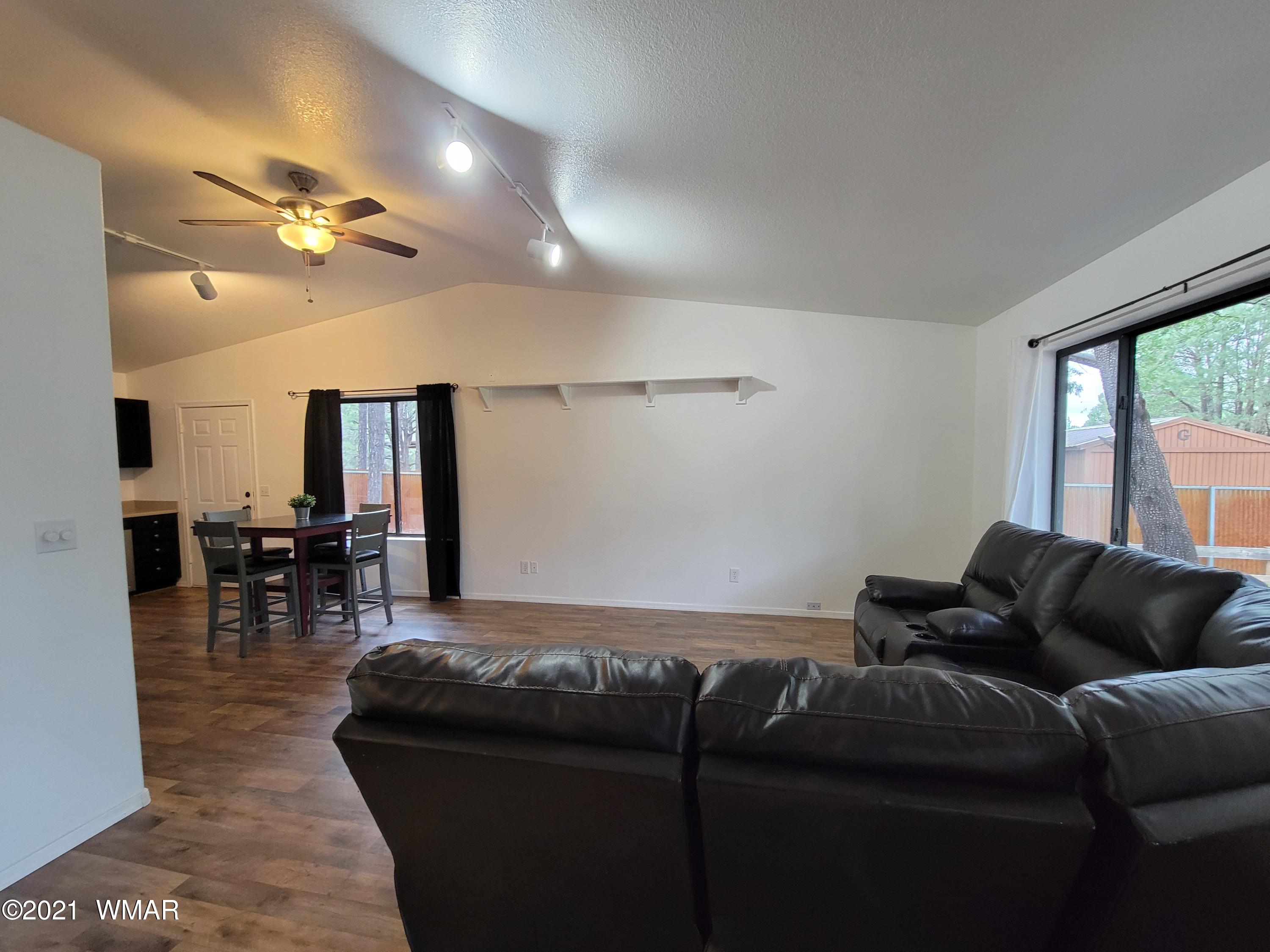 3086 Stix Road Lakeside, AZ 85929 - Photo 3 of 37 Gallery Image 3