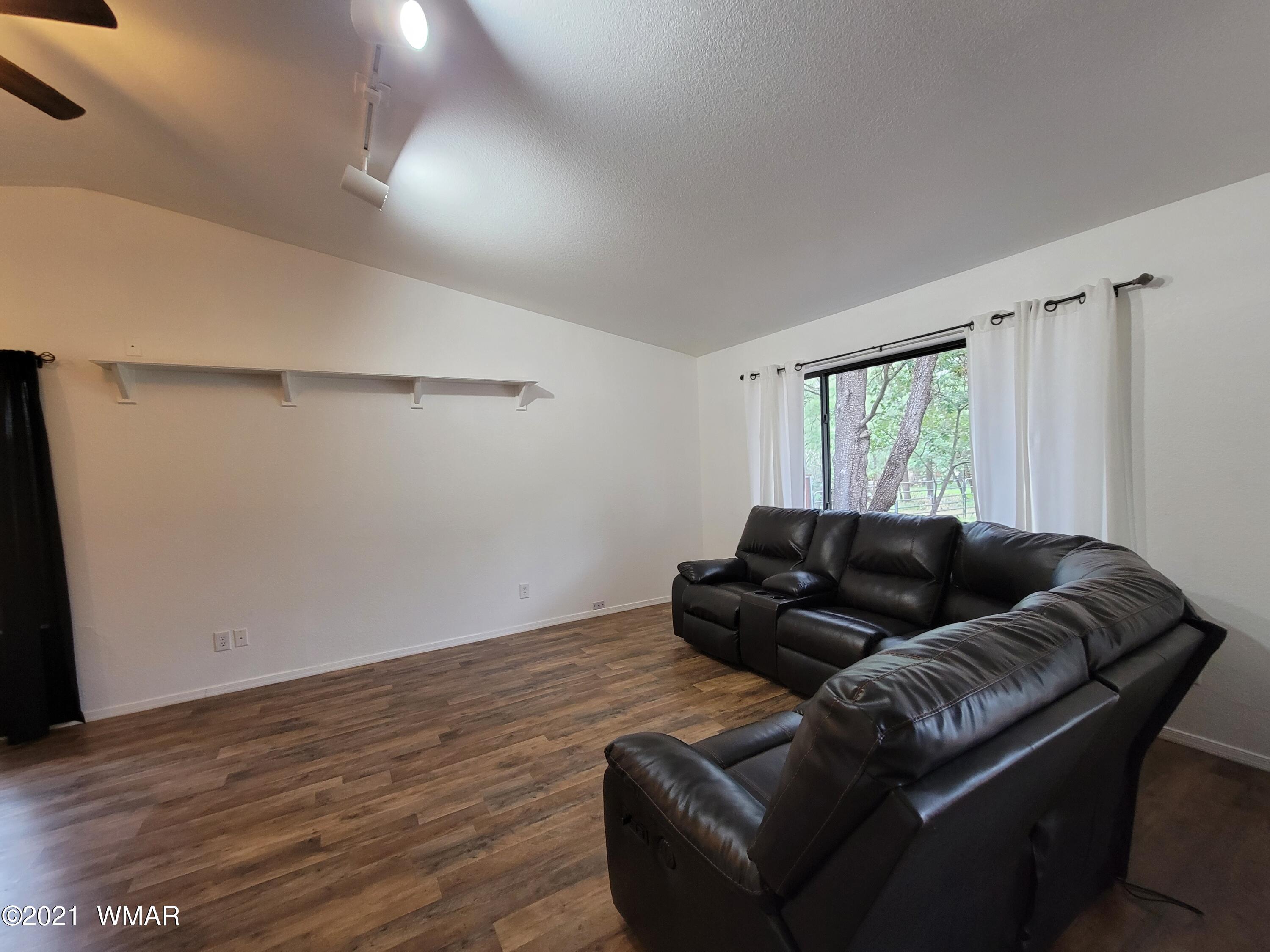 3086 Stix Road Lakeside, AZ 85929 - Photo 5 of 37 Gallery Image 5