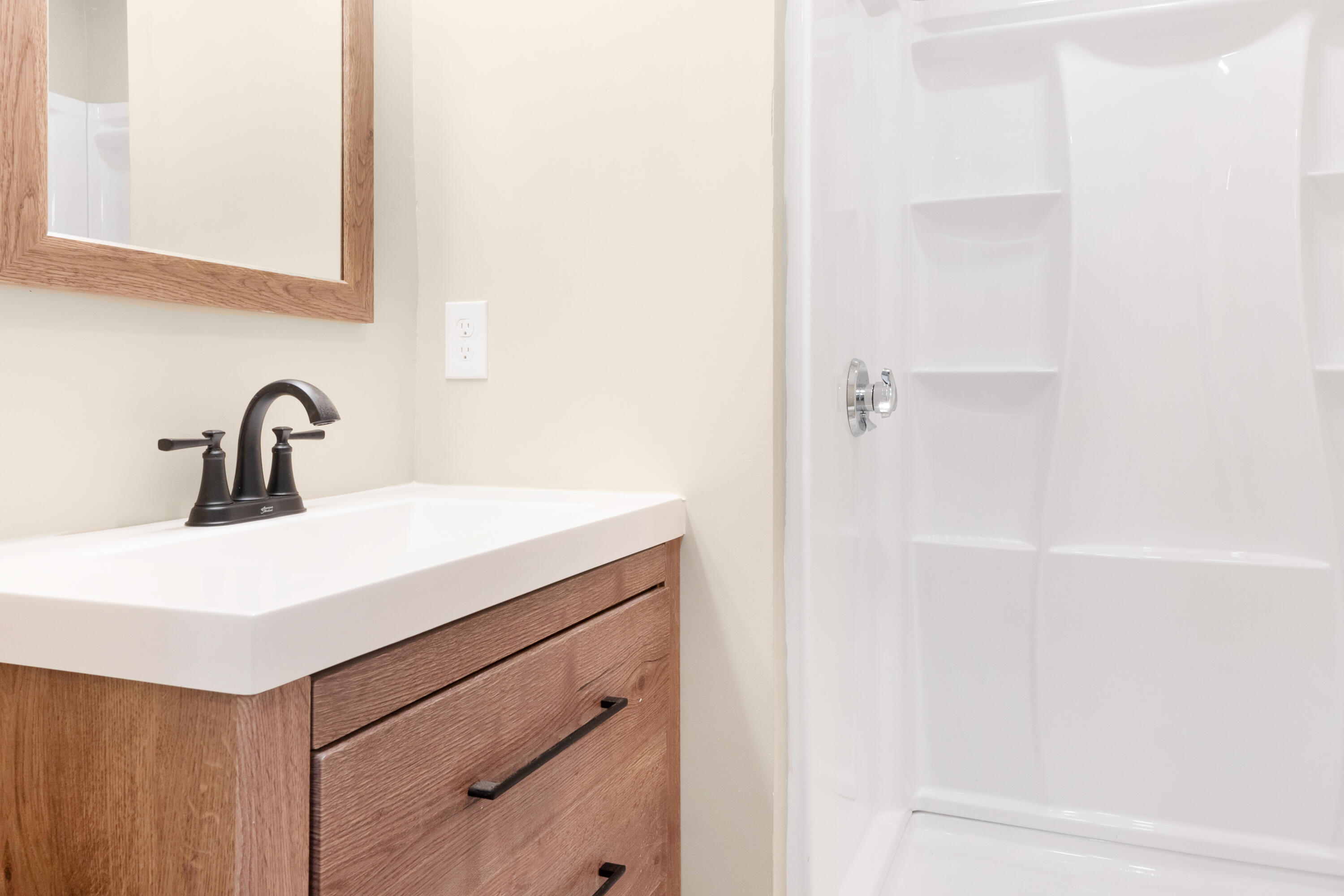 16 Madison Street Portland, ME 04101 - Photo 17 of 35 DSC04006