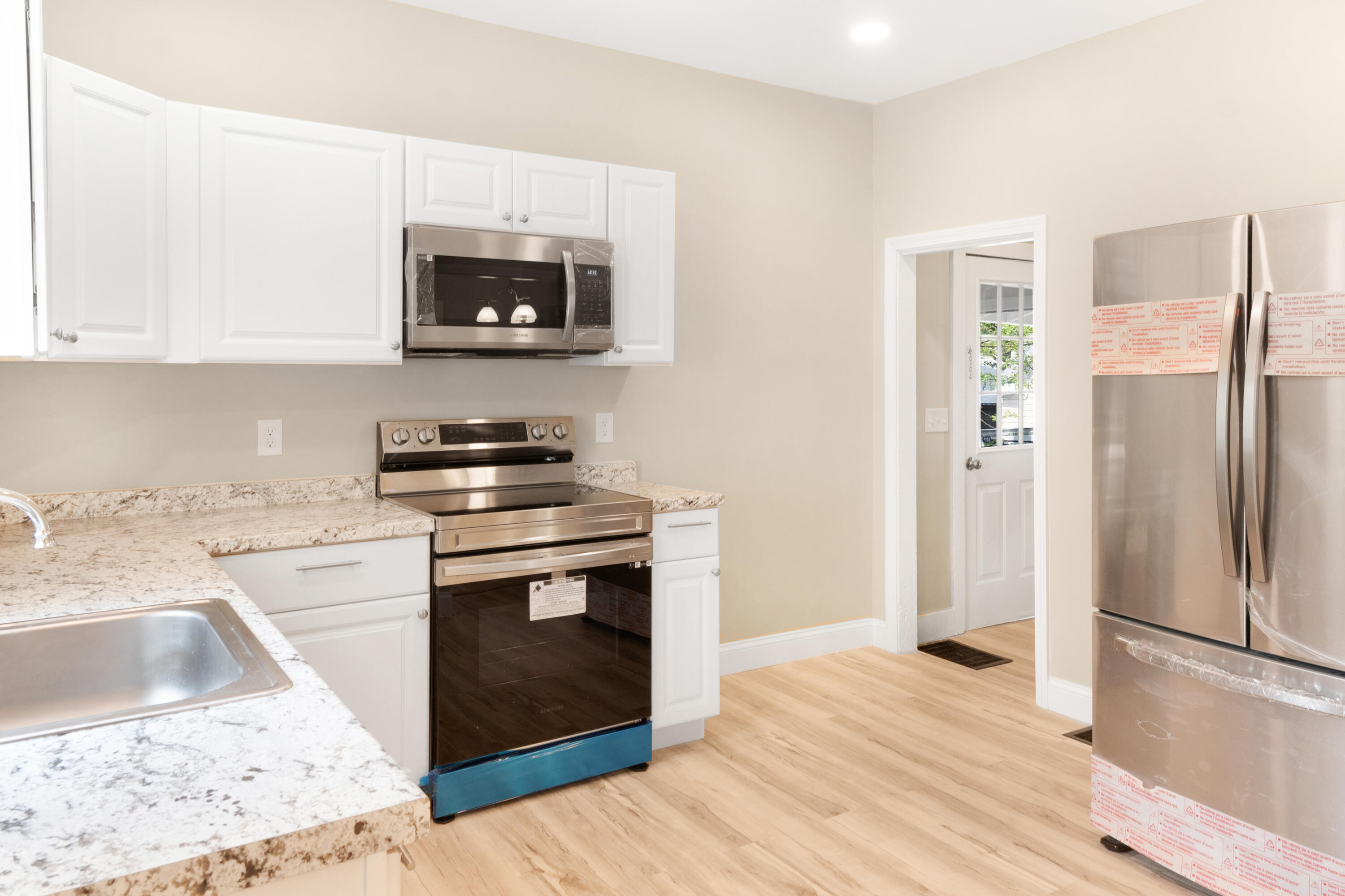 16 Madison Street Portland, ME 04101 - Photo 18 of 35 DSC04011