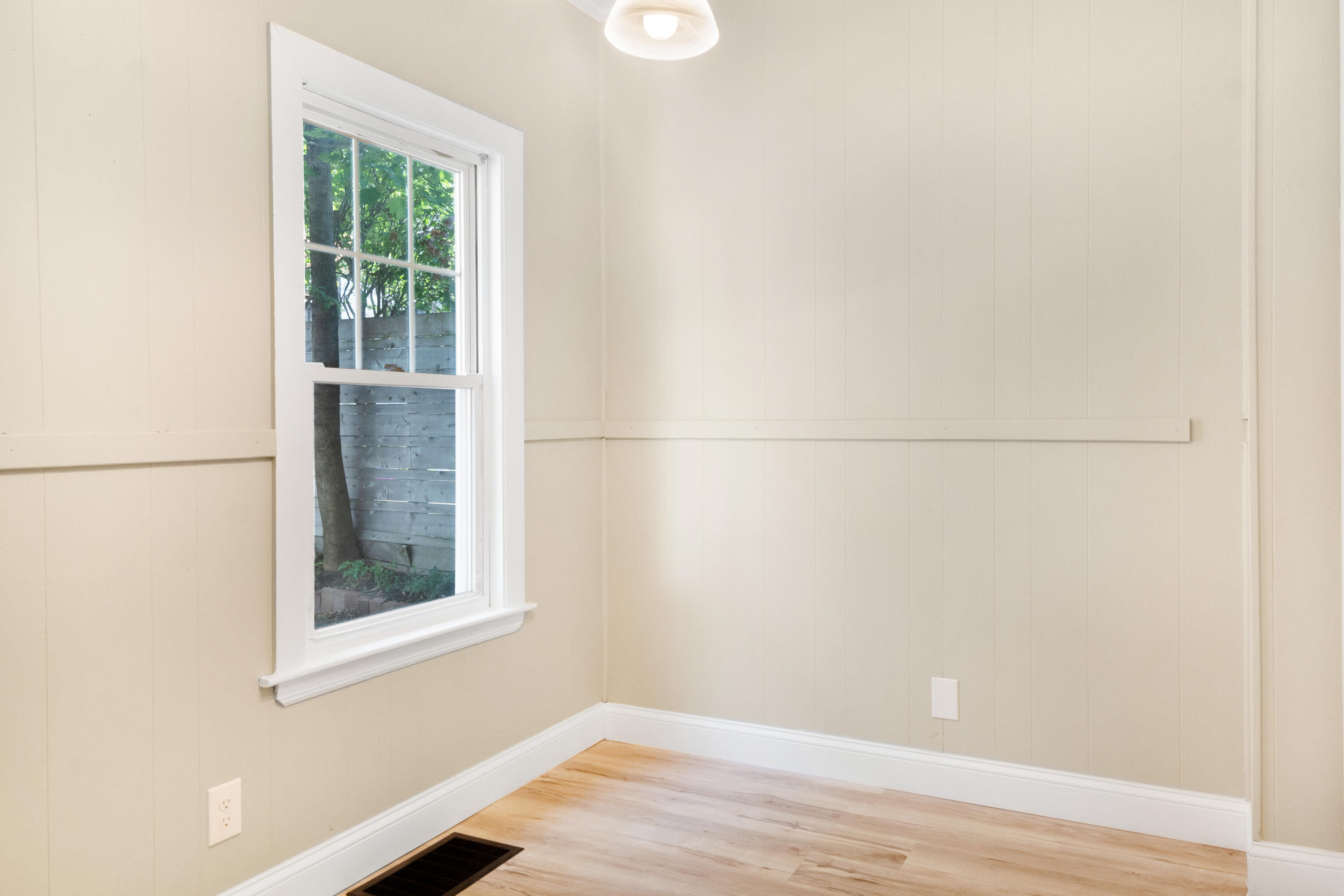 16 Madison Street Portland, ME 04101 - Photo 23 of 35 DSC04035