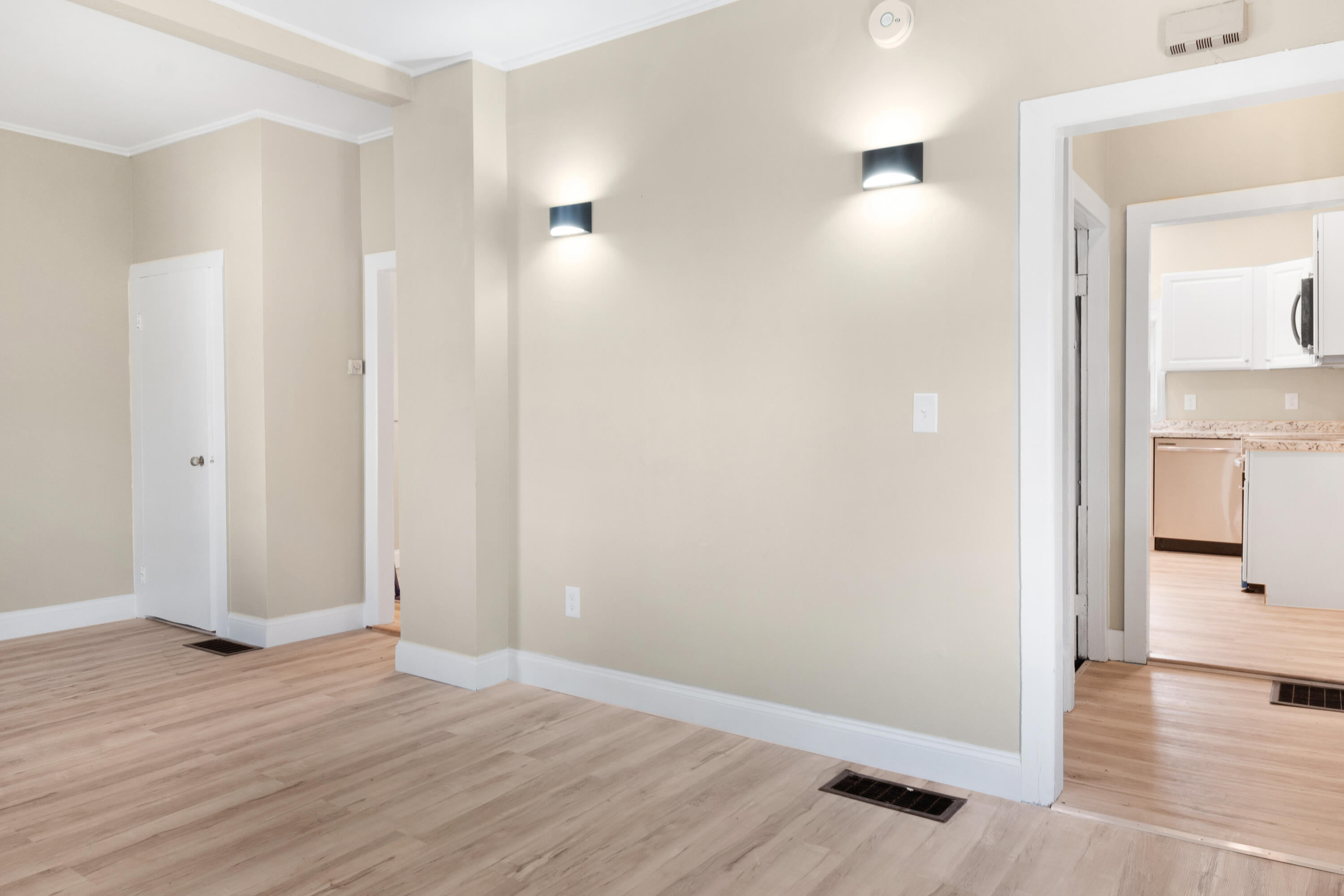 16 Madison Street Portland, ME 04101 - Photo 27 of 35 DSC04051