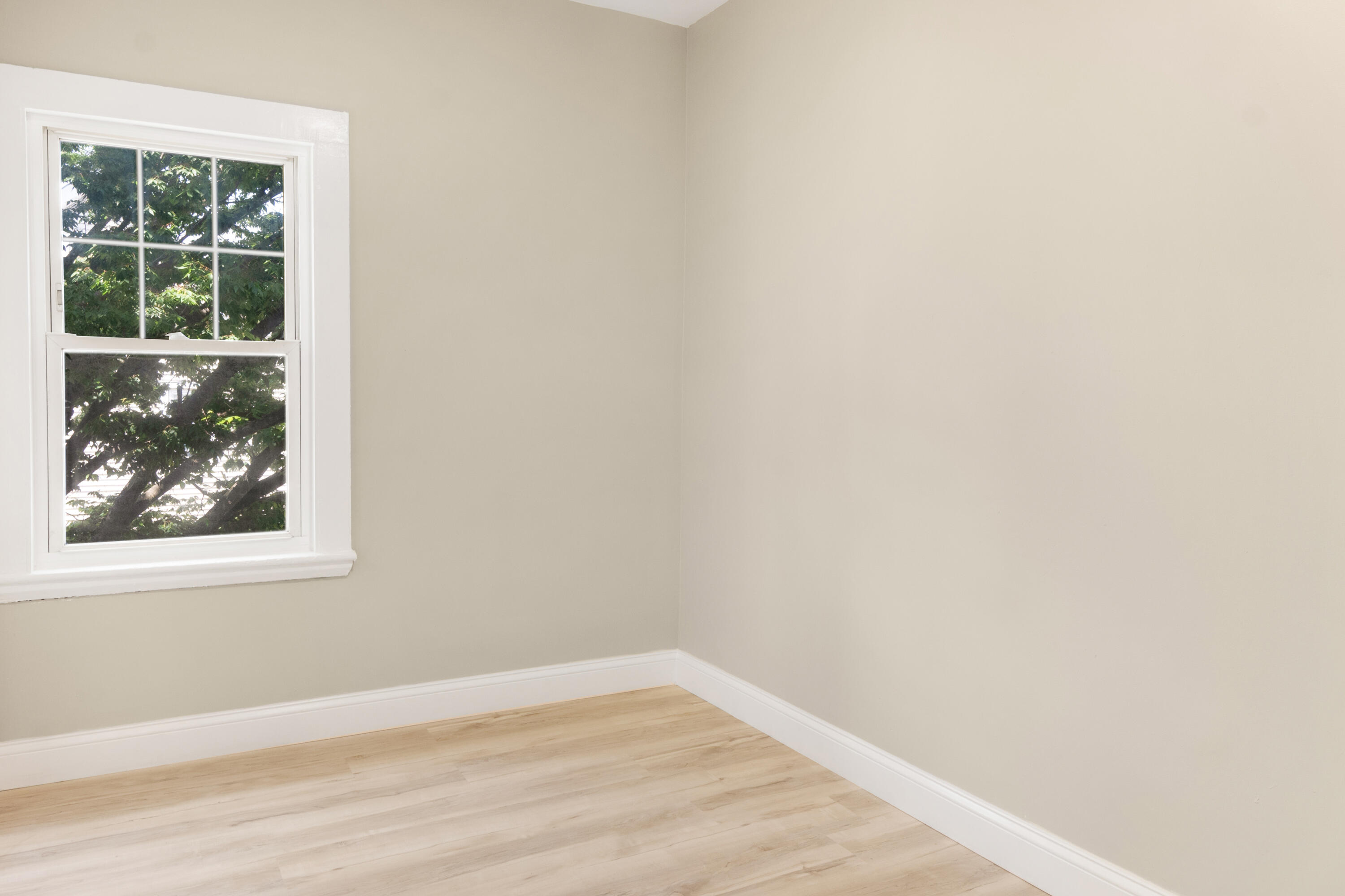 16 Madison Street Portland, ME 04101 - Photo 9 of 35 DSC04111