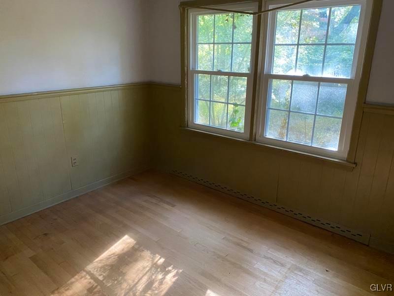 1029 Westgate Circle Bethlehem, PA 18017 - Photo 15 of 42 an empty room with a window