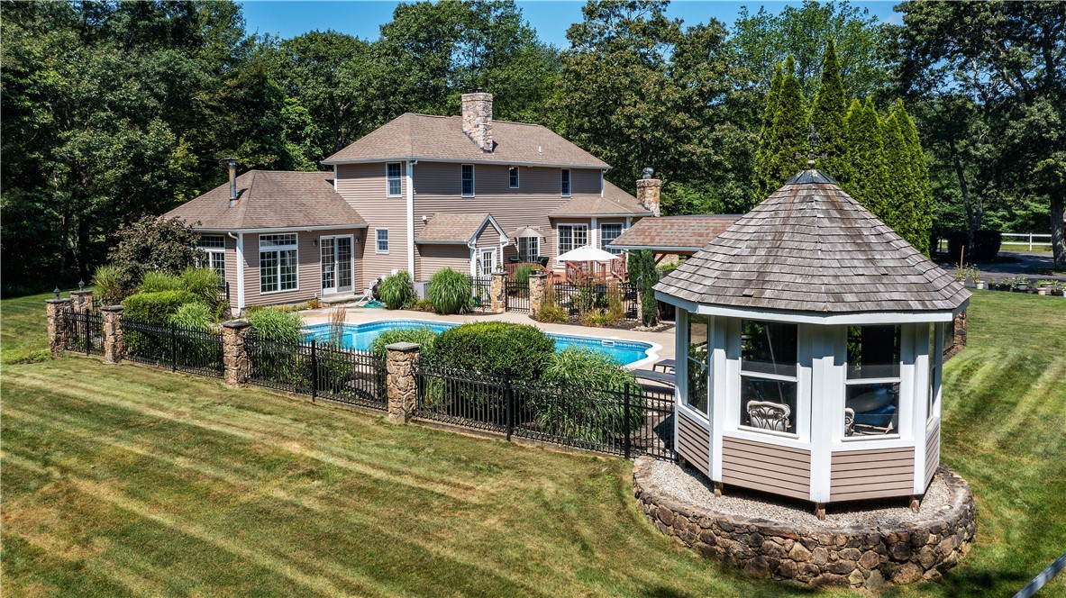 41 Edie's Lane Exeter, RI 02822 - Photo 5 of 42 Gallery Image 5