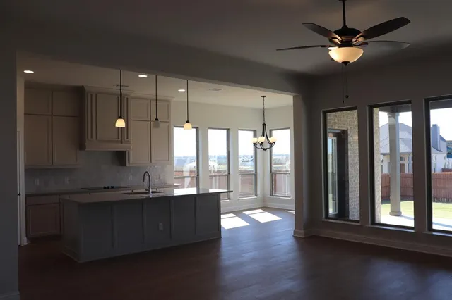 $564,900 | 1325 Promised Land Road, Hewitt, TX 76643