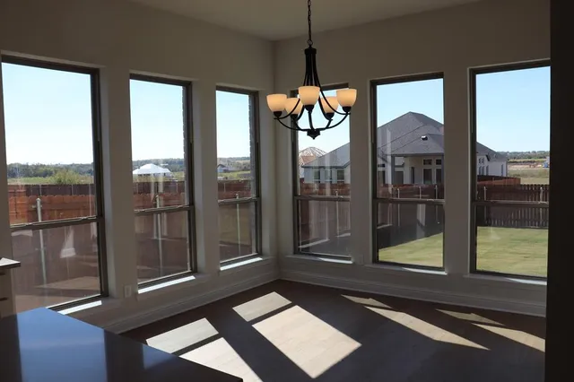 $564,900 | 1325 Promised Land Road, Hewitt, TX 76643