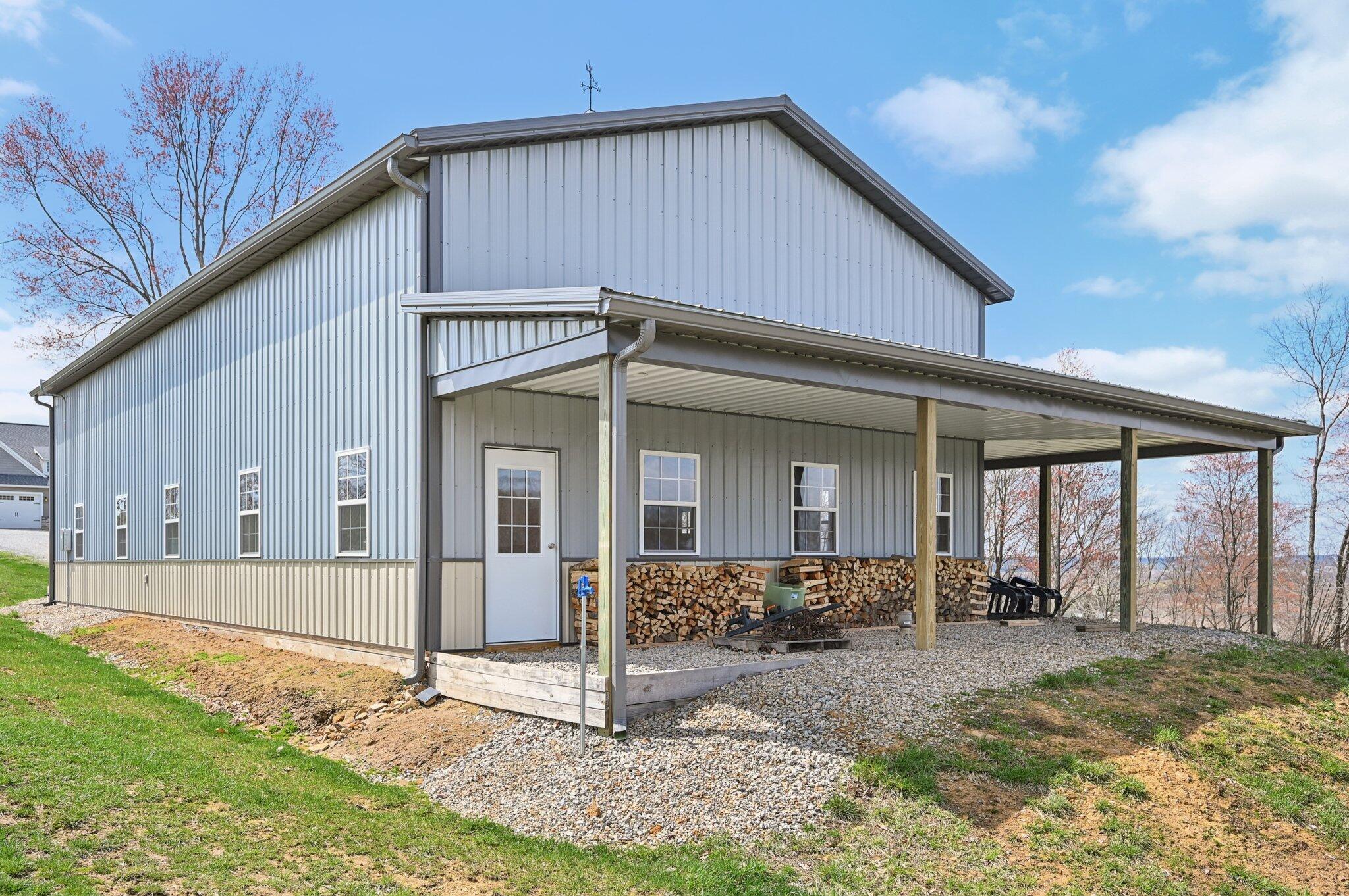 6778 Clearport Road Southwest Lancaster, OH 43130 - Photo 40 of 78 Pole Barn