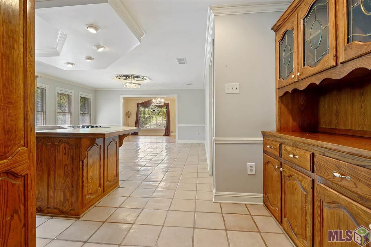 14207 Highland Road Baton Rouge, LA 70810 - Photo 8 of 18 Gallery Image 8